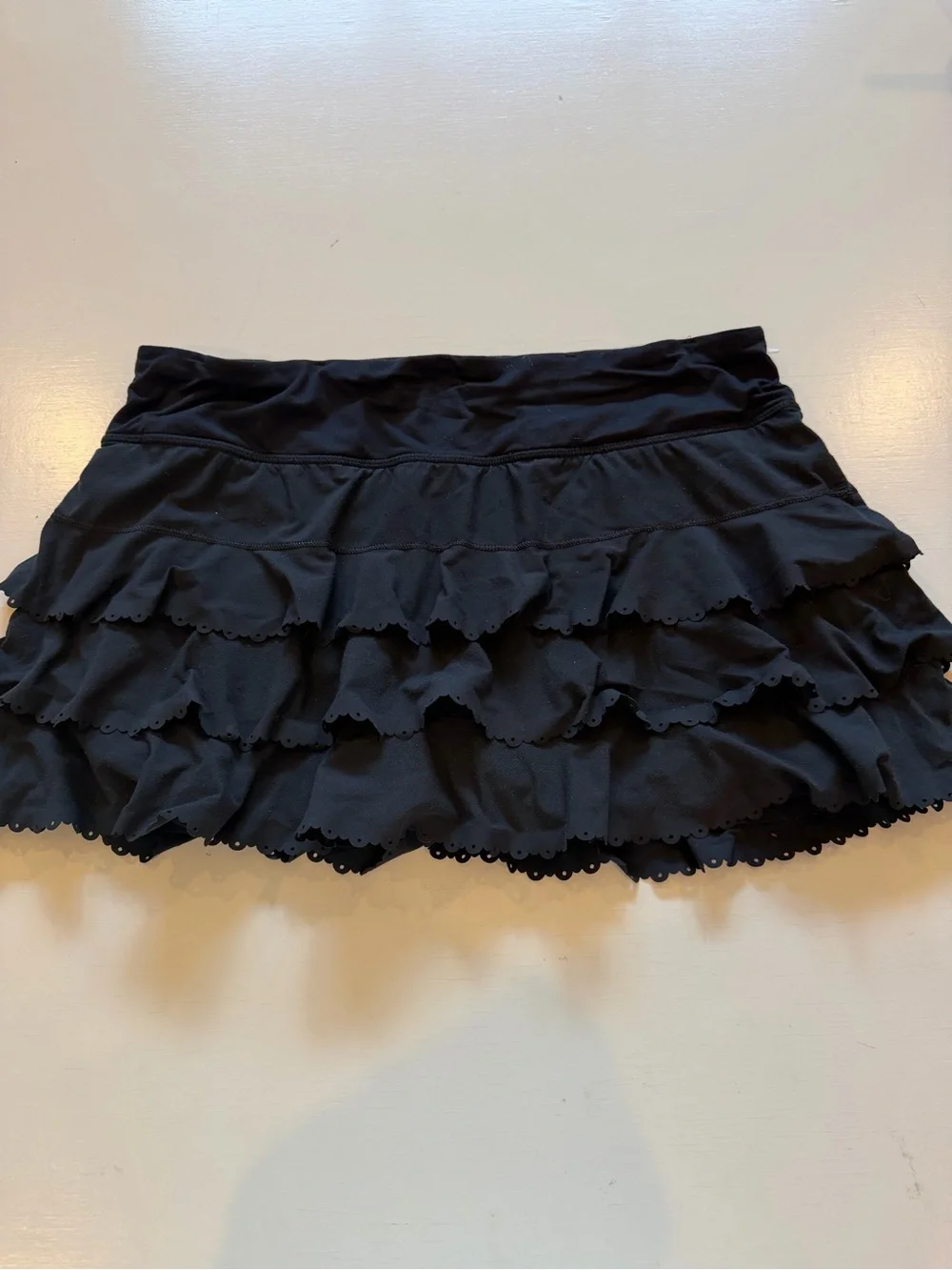 Lululemon athletic Black Ruffled Skort